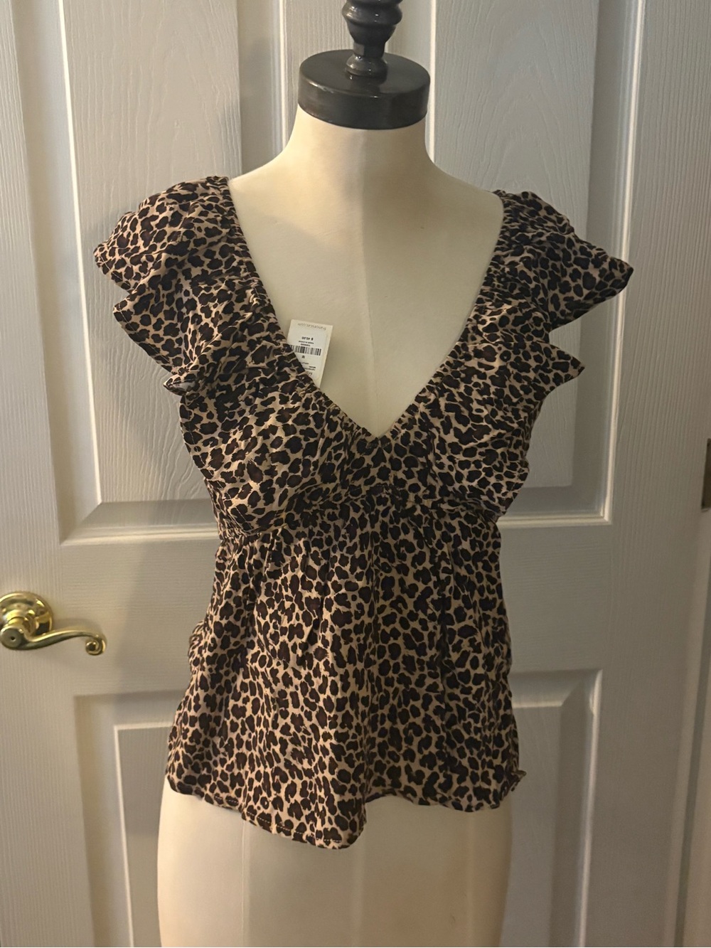 Francesca's Collections Leopard Ruffle V-Neck Tank - Brown & Black - Brand New!
